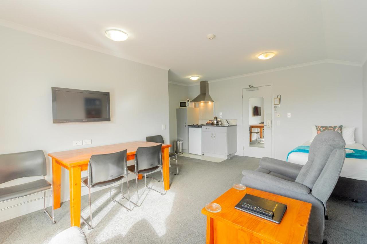 Bks Premier Motel Esplanade Lower Hutt Buitenkant foto