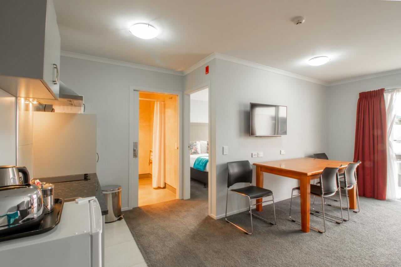 Bks Premier Motel Esplanade Lower Hutt Buitenkant foto