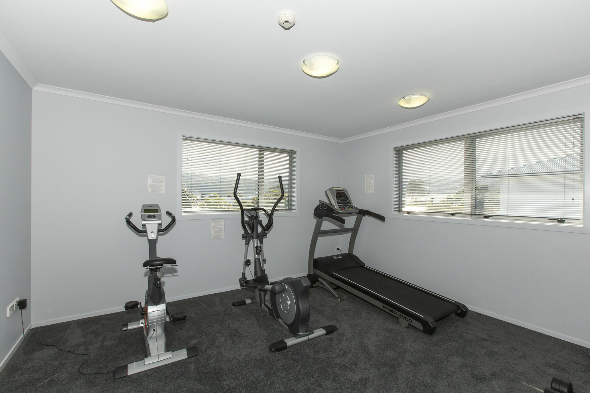 Bks Premier Motel Esplanade Lower Hutt Buitenkant foto